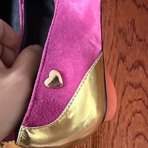 Love Moschino Fuchsia and Gold Heels - Picture 3 of 5